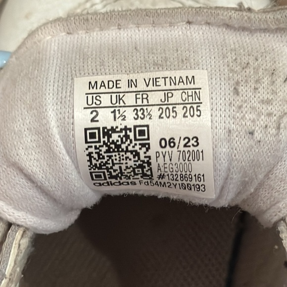 Adidas Samoa Kid’s Sneakers Size 2 - Picture 6 of 6